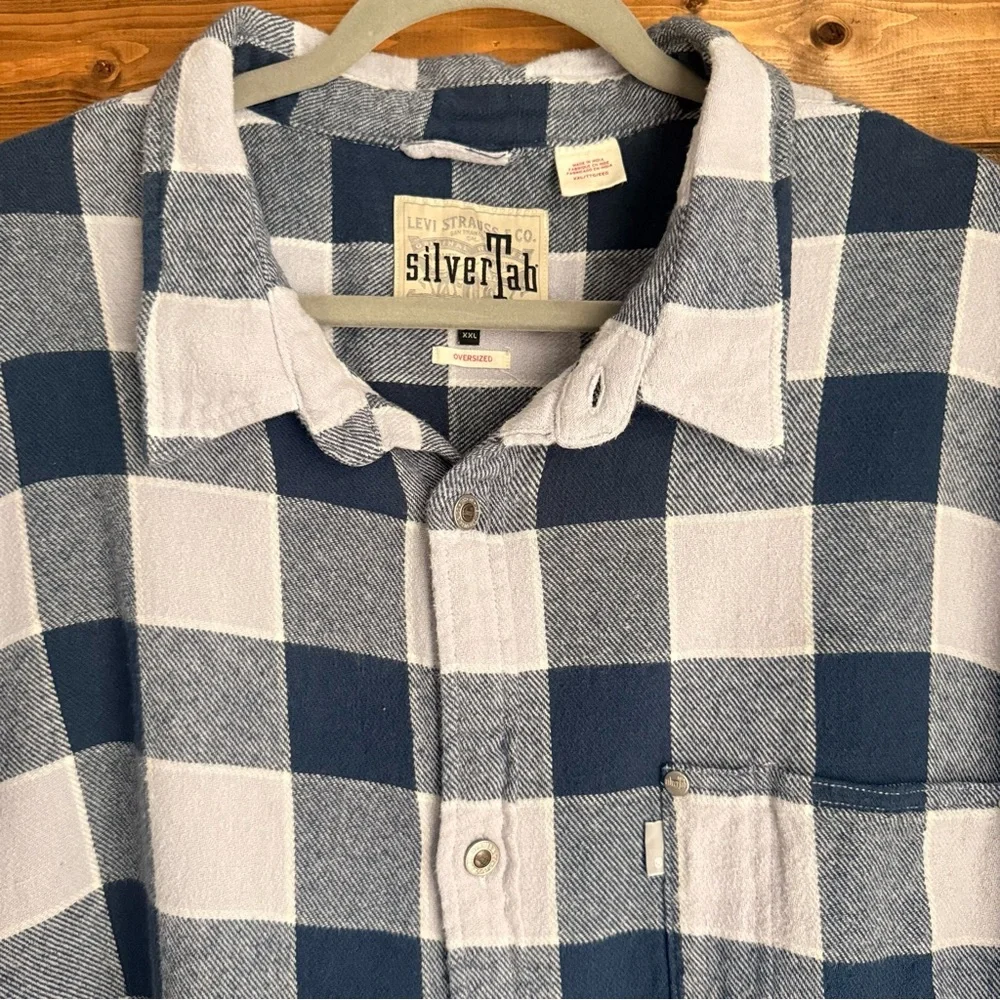 Levi’s SilverTab Men’s XXL 100% Cotton Flannel Shirt Blue White Buffalo Plaid - Picture 3 of 11